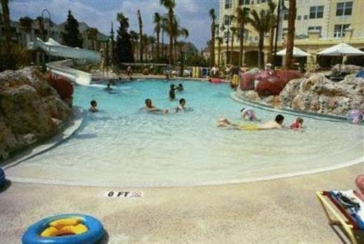 фото отеля Calypso Cay Suites
