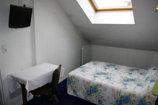 фото отеля Hotel De La Gare Le Relais De Champagne Troyes