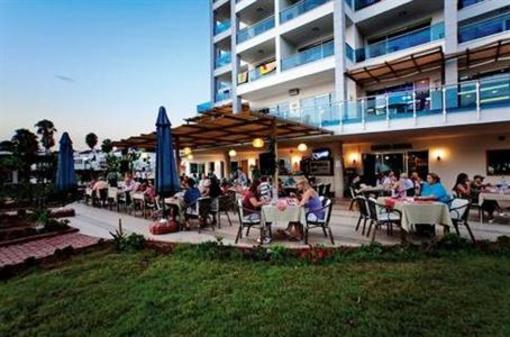 фото отеля Venessa Beach Hotel