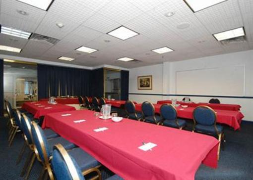 фото отеля Quality Inn & Suites Albany Airport