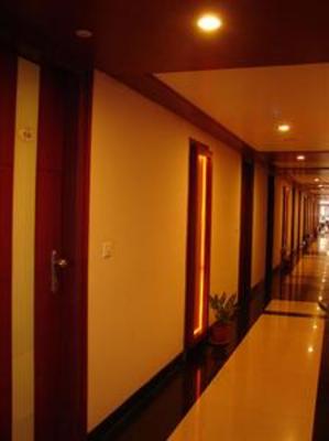 фото отеля Meghalaya Hotel