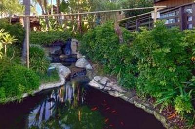 фото отеля Humphreys Half Moon Inn & Suites