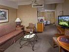 фото отеля Humphreys Half Moon Inn & Suites