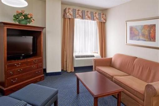 фото отеля Holiday Inn Express Pittsburgh - Cranberry