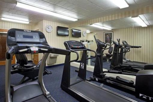 фото отеля Holiday Inn Express Pittsburgh - Cranberry