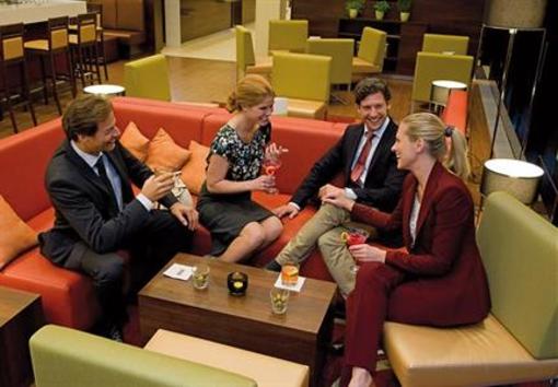 фото отеля Courtyard by Marriott Munchen City Ost