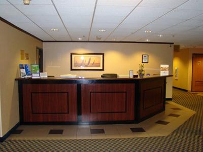 фото отеля Holiday Inn Express Racine I-94 at Exit 333