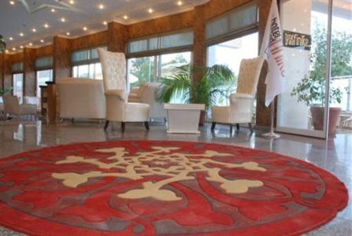 фото отеля Hotel Grand Finike
