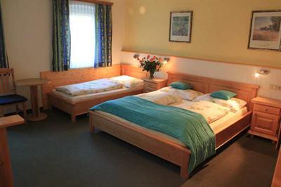 фото отеля Hotel Auwirt Hallein