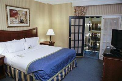 фото отеля DoubleTree Suites by Hilton Hotel Lexington