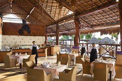 фото отеля Excellence Riviera Cancun Resort Puerto Morelos