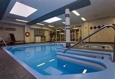 фото отеля Marriott SpringHill Suites Old Montreal
