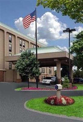 фото отеля Hampton Inn Marlborough