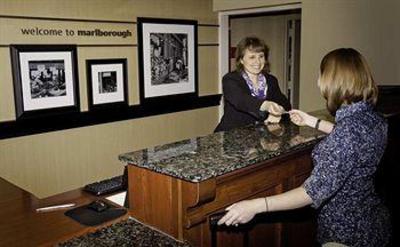 фото отеля Hampton Inn Marlborough