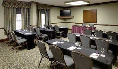 фото отеля Hampton Inn Marlborough