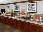 фото отеля Hampton Inn Marlborough