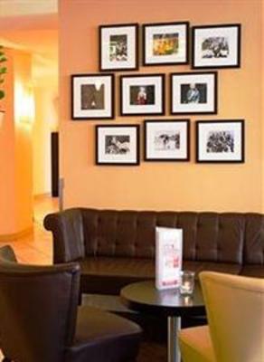 фото отеля Hotel Amadeus Hannover