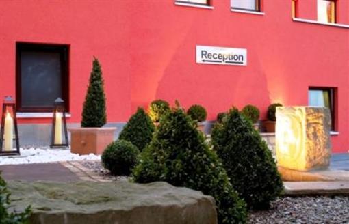 фото отеля Hotel Amadeus Hannover