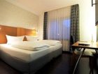 фото отеля Hotel Amadeus Hannover