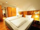 фото отеля Hotel Amadeus Hannover
