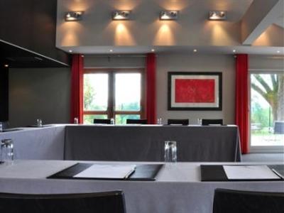 фото отеля Jiva Hill Park Hotel