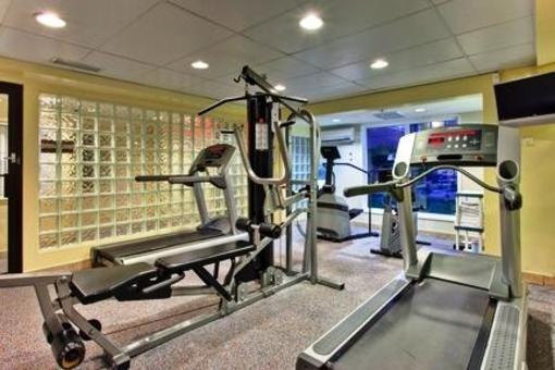 фото отеля Holiday Inn Express Red Deer