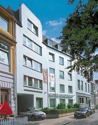 фото отеля Hotel Lindenhof Luebeck