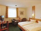 фото отеля Hotel Lindenhof Luebeck