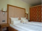 фото отеля Hotel Lindenhof Luebeck