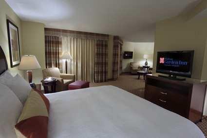 фото отеля Hilton Garden Inn Toronto Airport