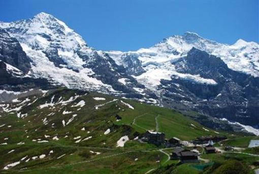 фото отеля Hotel Alpenrose Wengen