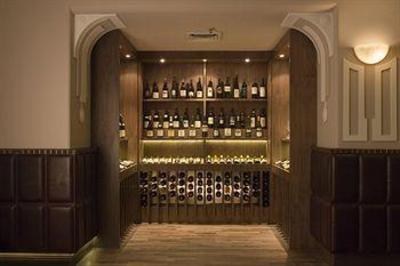 фото отеля Vivanta by Taj - Ambassador, New Delhi
