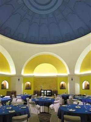 фото отеля Vivanta by Taj - Ambassador, New Delhi