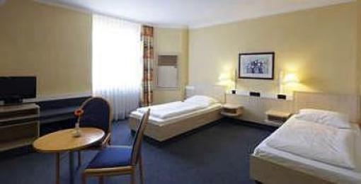 фото отеля InterCity Hotel Erfurt