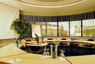 фото отеля InterCity Hotel Erfurt