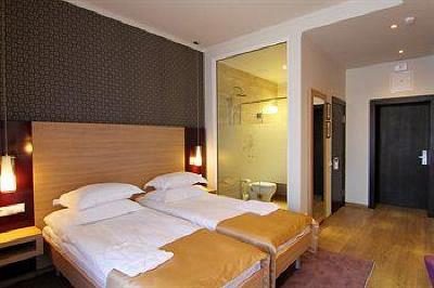 фото отеля Puscha Congress Hotel