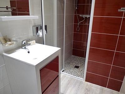 фото отеля Logis Hotel De La Plage