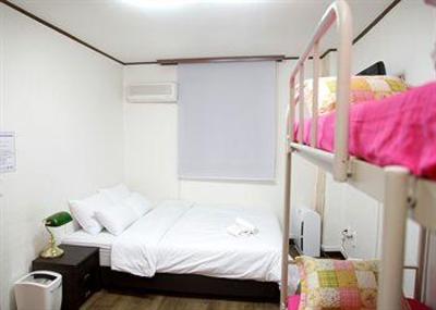 фото отеля Apple Backpackers