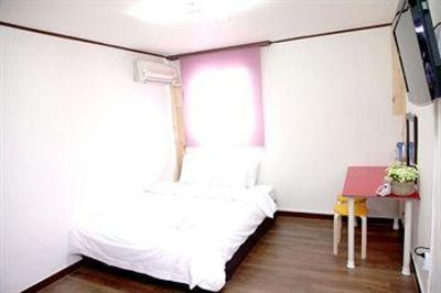 фото отеля Apple Backpackers