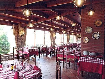 фото отеля Hostal del Camp Sallent de Llobregant