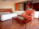 фото отеля Hostal del Camp Sallent de Llobregant