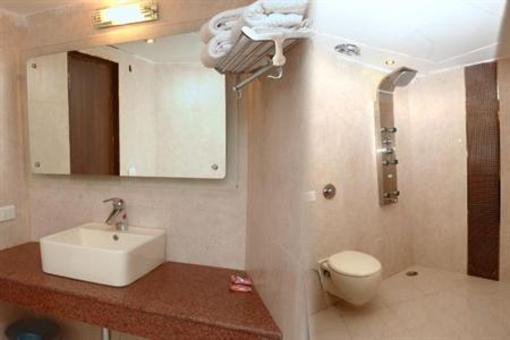 фото отеля Prashant Hotel