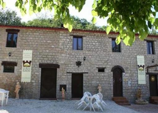 фото отеля La Collina Delle Streghe Farmhouse Monte Roberto