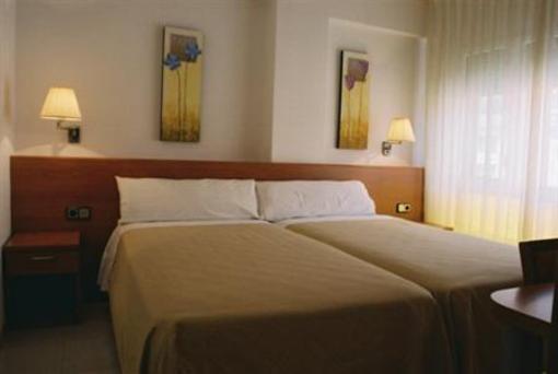фото отеля Hostal Dos Rios