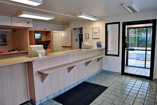 фото отеля Motel 6 Lantana