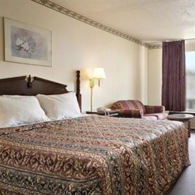 фото отеля Royal Extended Stay Alcoa