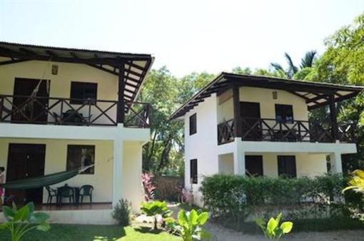 фото отеля Rumbo Surf Lodge