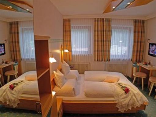 фото отеля Landhaus Dengg Gerlos