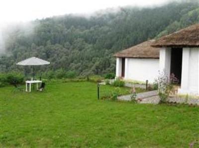 фото отеля Kamp Land Nature Resort Nainital