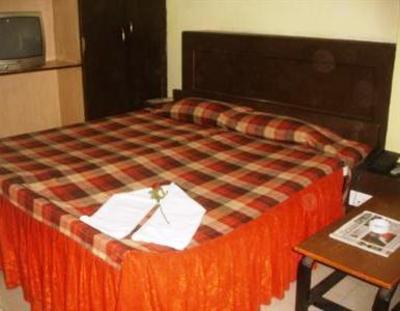 фото отеля Hotel Deep Avadh